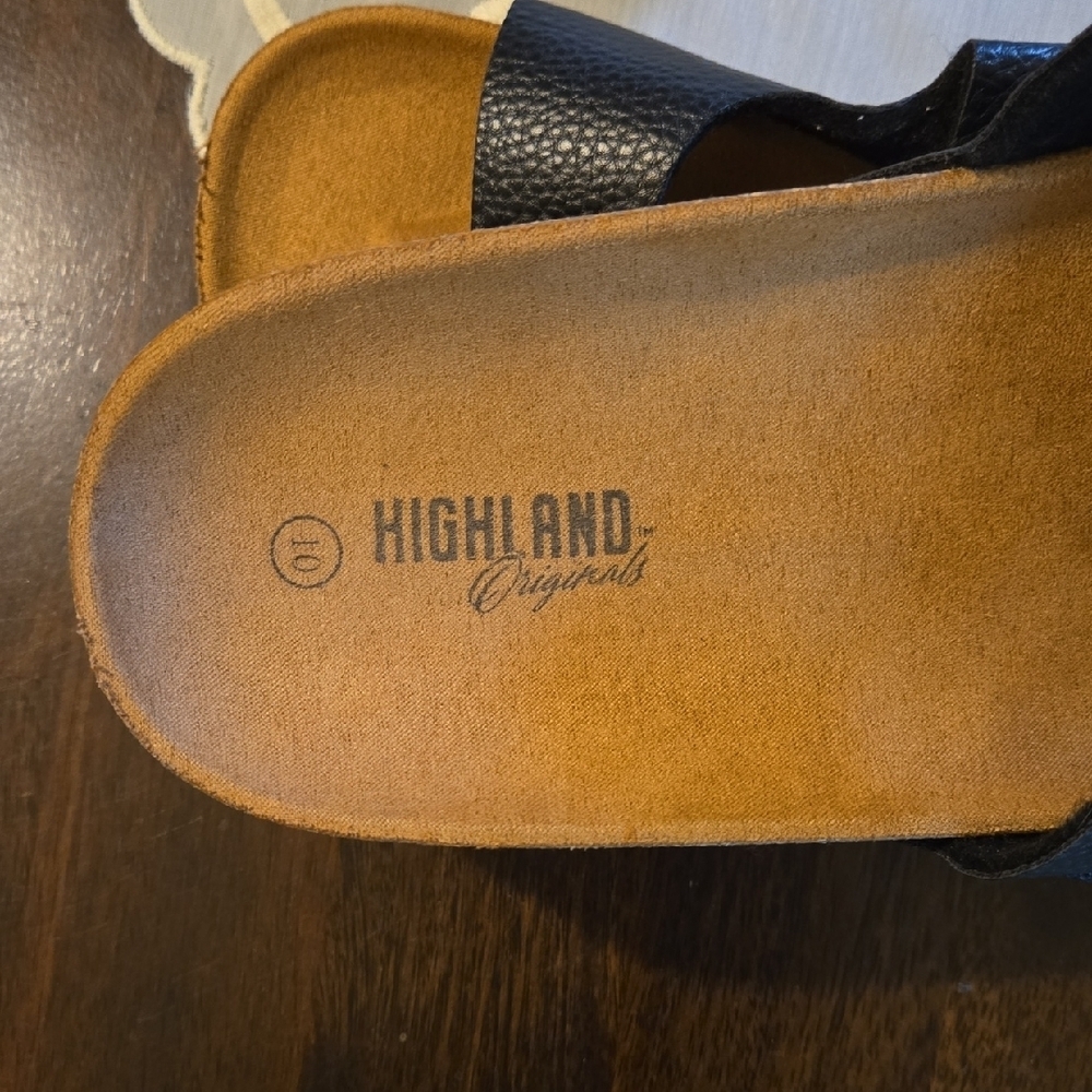 Black and Silver Sandals with Contoured Footbed - Picture 2 of 5